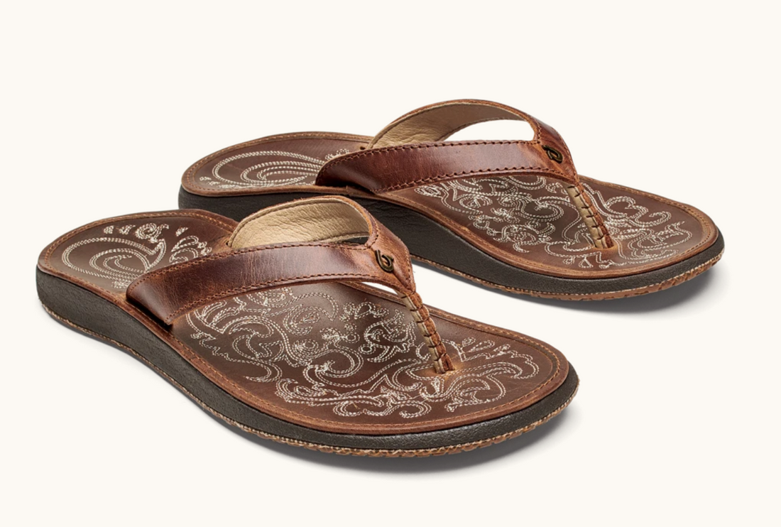 OluKai Paniolo Women's Leather Beach Sandal