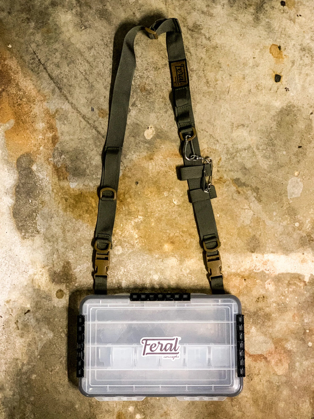 BIGBOXANDSTRAP_1024x1024_2x_3a