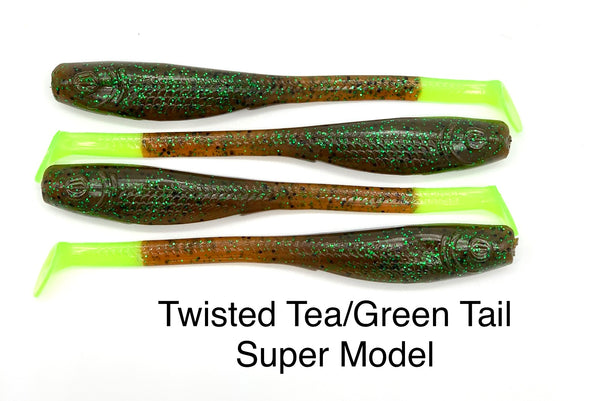 Down South Lure Super Model - Twisted Tea/Green Tail